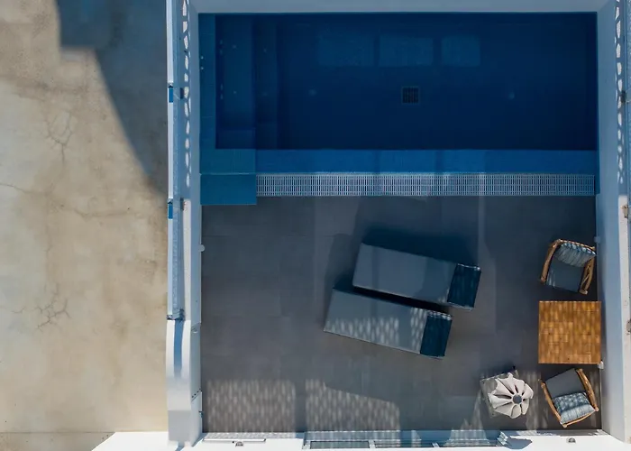 Aegean Melody & Vlychada