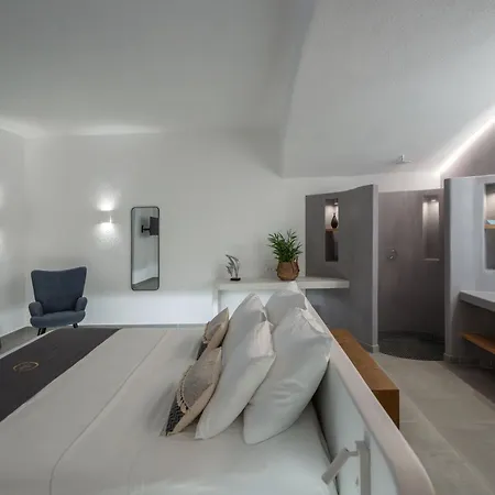 Aegean Melody & 4* Vlychada