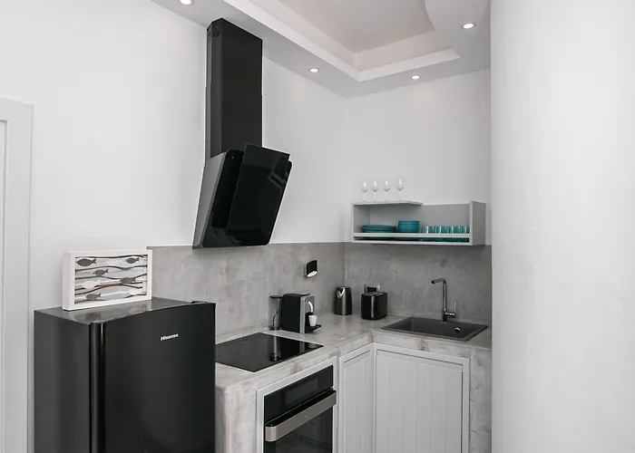 Aegean Melody & Bed and Breakfast Βλυχάδα