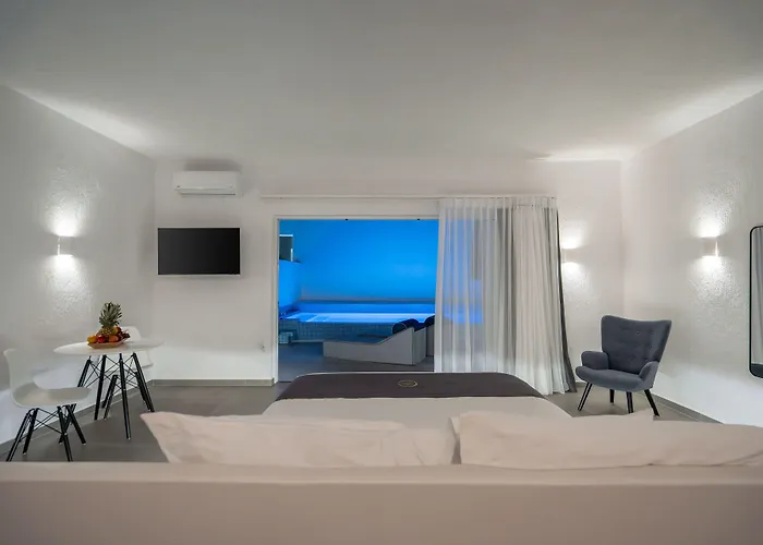 B&B Aegean Melody & 4*