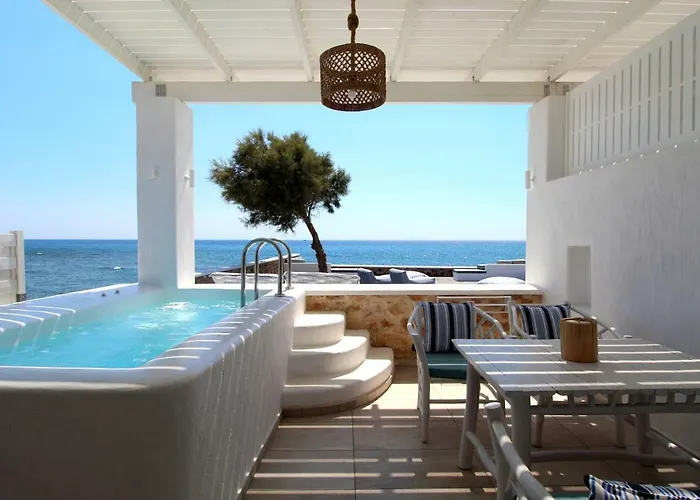 Aegean Melody & 4* Βλυχάδα