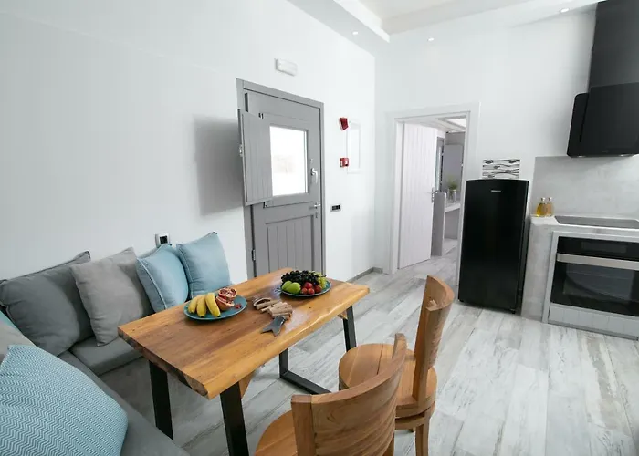 Aegean Melody & Bed and Breakfast 4*