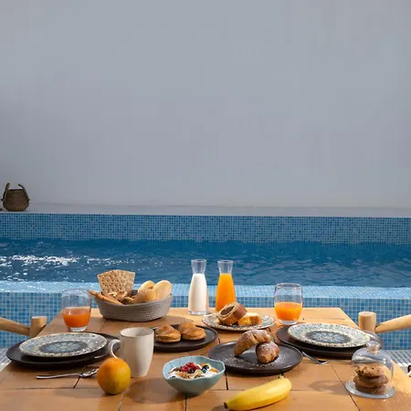 Alojamento de Acomodação e Pequeno-almoço Aegean Melody & Vlychada