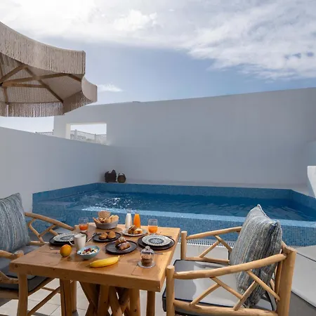 Aegean Melody & Bed & Breakfast Vlychada