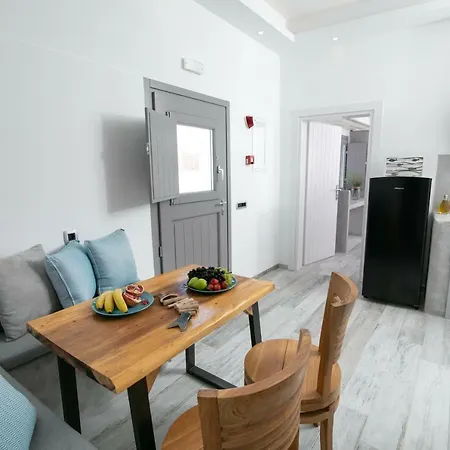 Aegean Melody & Bed & Breakfast 4*